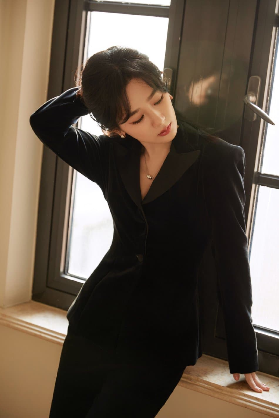 离婚后，霸总天天想娶我 - 爽文短剧 (2023) 海报