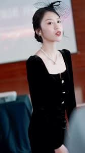 新版：我的美女总裁 - 反转爽剧 (2023) 海报