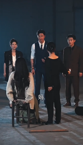 人到中年离婚吧顾总人到中年，离婚吧顾总 - 现代都市 (2025) 海报